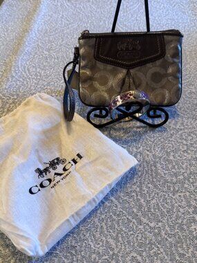 Coach SET Signature C Purple Enamel Bracelet W/BONUS Coach Wristlet&Dusty